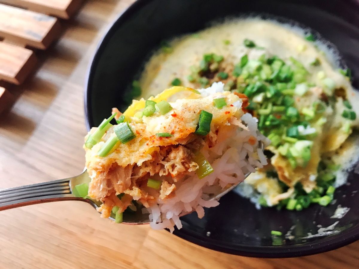 Rice Bowl - Cơm Cá Ngừ Sốt Miso Phủ Trứng