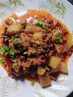 मटन कीमा आलू (mutton keema aloo recipe in Hindi) रेसिपी मुख्य फोटो