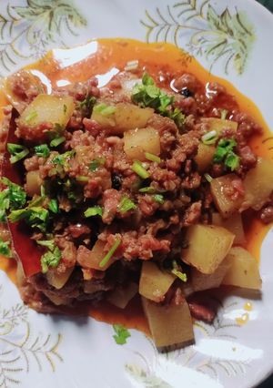मटन कीमा आलू (mutton keema aloo recipe in Hindi) रेसिपी मुख्य फोटो