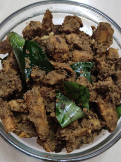 சேனைக்கிழங்கு மசாலா வறுவல் (Senai kizhangu fry) செய்முறை முக்கிய புகைப்படம்
