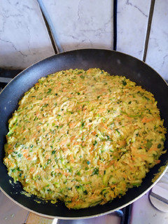 Una foto de Tortilla de zapallo italiano libre de gluten