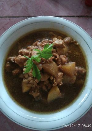 Foto resep Semur Ayam Kentang