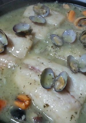 Foto principal de Merluza a la marinera