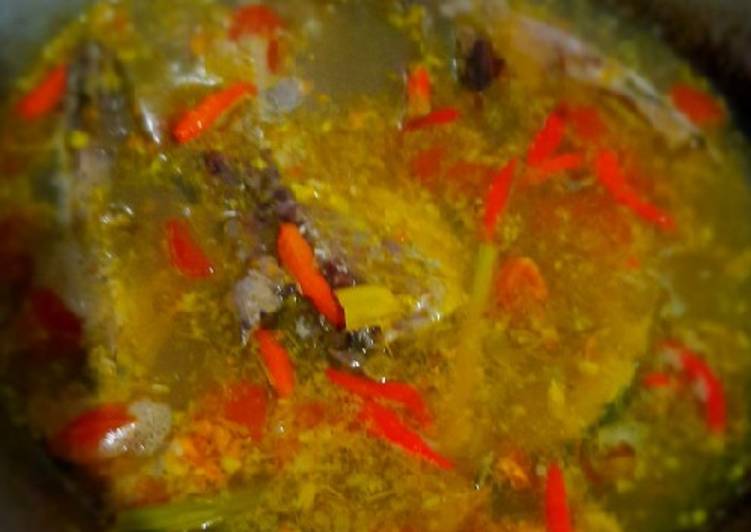 Langkah Mudah untuk Menyiapkan Sup kepala ikan Cakalang yang Enak