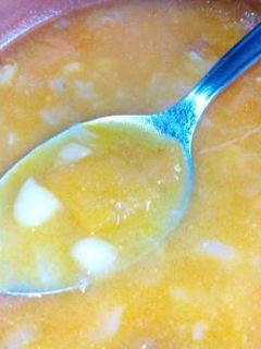 Una foto de Habichuelas con calabaza