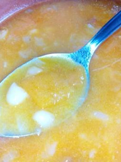 Una foto de Habichuelas con calabaza
