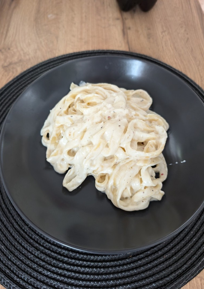 Una foto de Fetuccini Salsa Alfredo