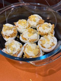 Una foto de Huevos rellenos 🥚