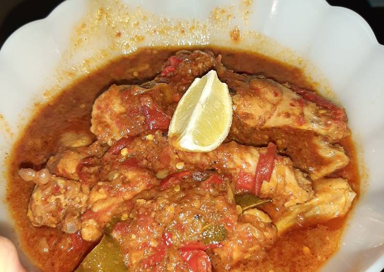 Recipe of Homemade Spicy chicken curry ala MevrouwPinda