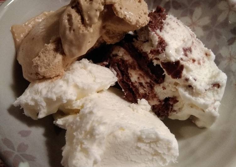 Tris gelato (cream cheese, caffè e stracciatella) 🍨