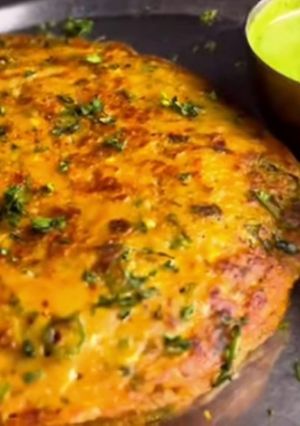 A picture of Aloo ke parathe.