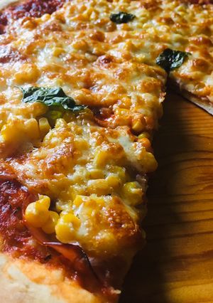Pizza egyszerűen recept fotója
