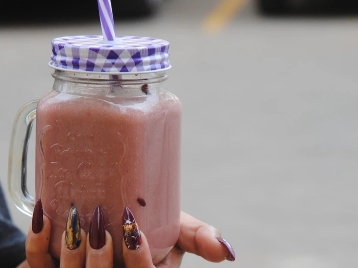 Easy Way Make Very Berry Smoothie the Delicious So Delicious