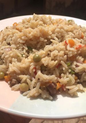 A picture of White fried rice.