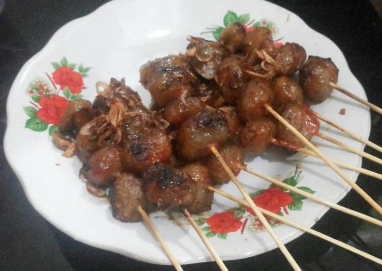 Bagaimana Menyiapkan Bakso Bakar Anti Gagal