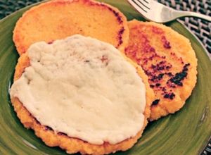 Una foto de Arepa de choclo