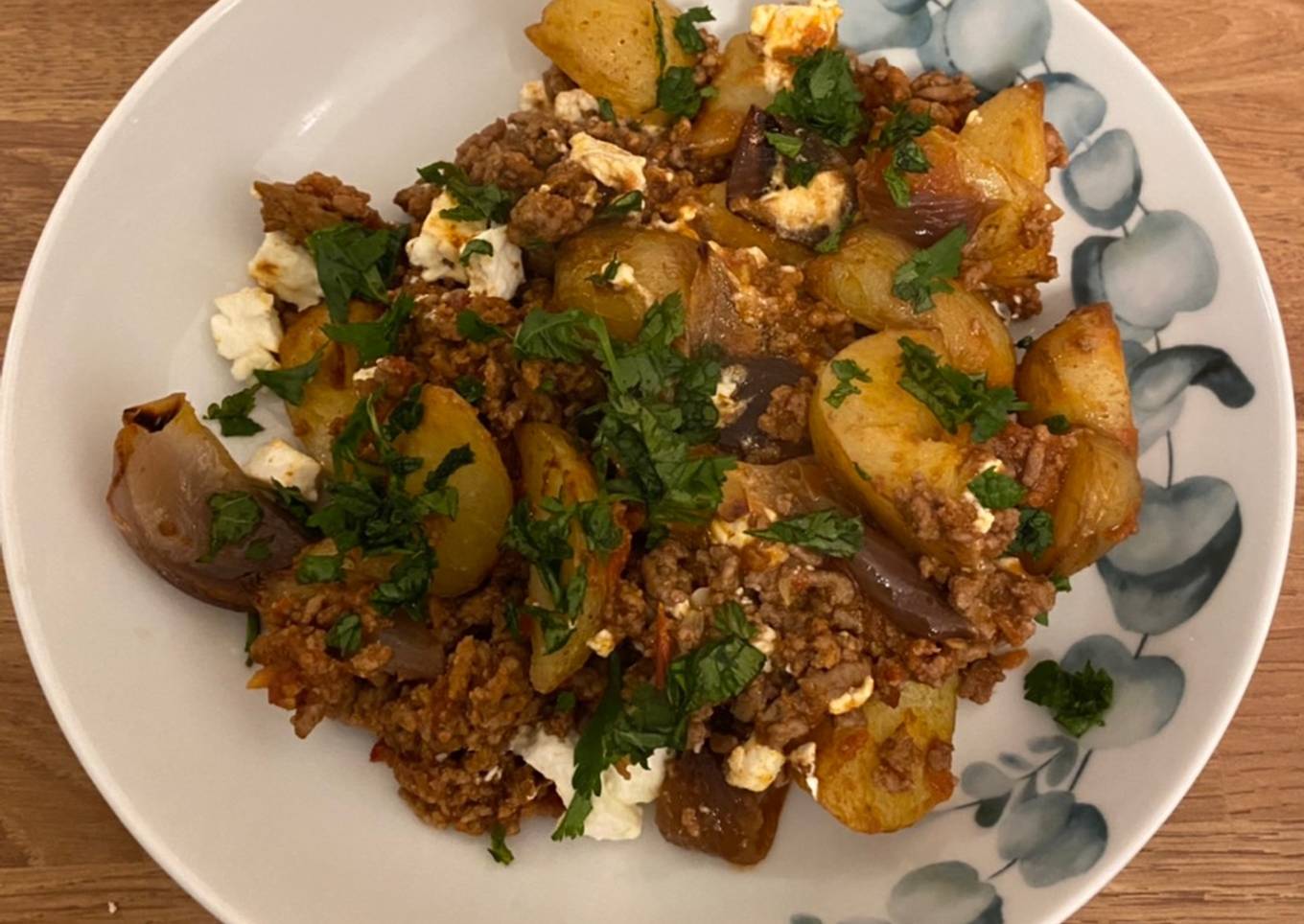 Harissa Beef and crispy potatoes