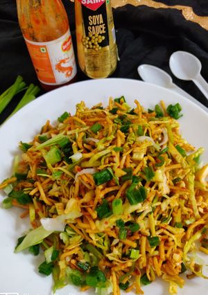 A picture of Chinese chat (Bhel).