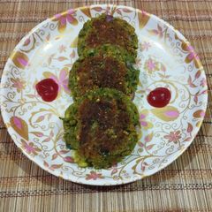 A picture of Protein rich sprout paneer tikki.