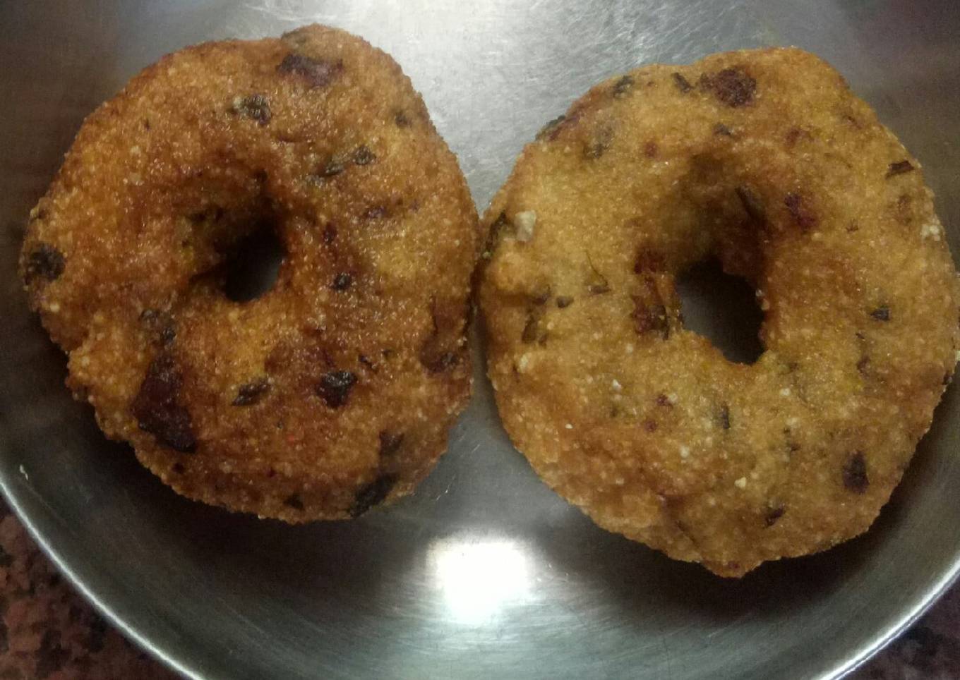 Suji donuts