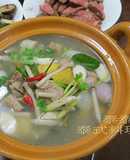 ♦泰泰風♦香茅南薑排骨清湯