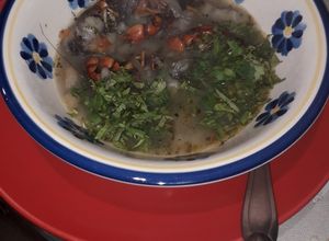 Una foto de Sopa de camarones de vega para levantar muerto