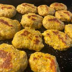 Una foto de PANCITOS / CROQUETAS de ZAPALLO