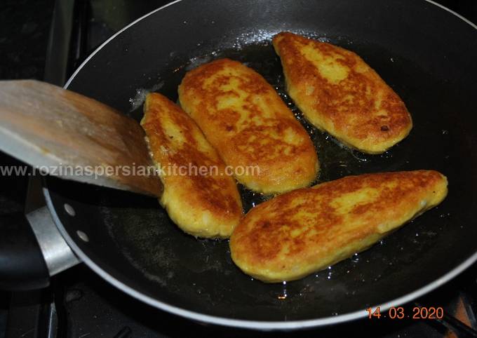 Iranian Potato Patties Sandwich ساندویچ کوکو سیب زمینی