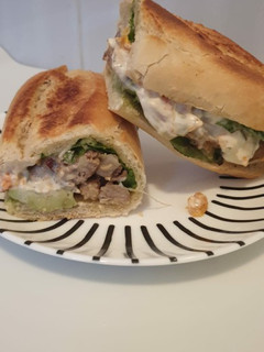 Una foto de Bocadillos de carne de pollo