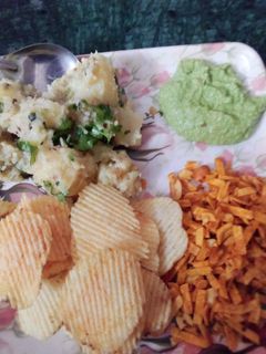 ગ્રીન ચટણી (Green Chutney recipe in Gujarati) રેસીપી મુખ્ય ફોટો