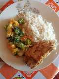 Pollo Apanado con ensalada de brócoli