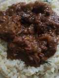 Higaditos veganos de no pollo con arroz