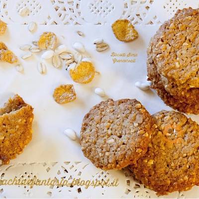 Ricetta Biscotti Simil Grancereali senza glutine di Celiachia e Fantasia -  Cookpad