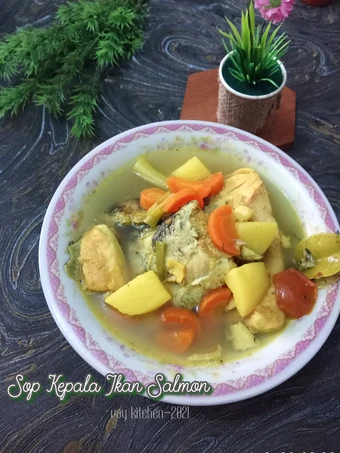 Cara Gampang Membikin Resep Sop Kepala Ikan Salmon, no oil yang Enak Banget Anti Ribet, Mantap Sekali