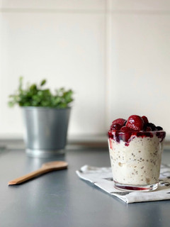Una foto de Avena Nocturna con Frutos Rojos