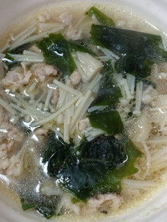 Hình của món Canh thịt nấu nấm.