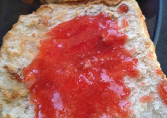 Confiture fraise et fraise rhubarbe