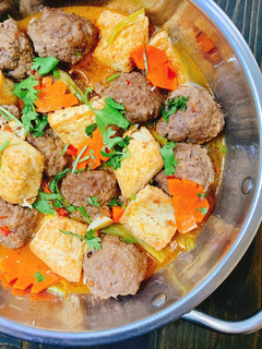 牛肉丸子豆腐煲 的食譜成品照片