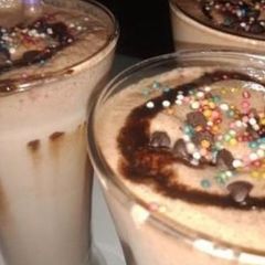 Chocolate shake A picture of Chocolate shake.