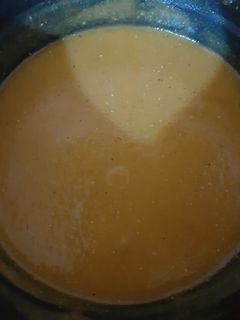 صورة لوصفة شوربة اليقطين والعدس الاحمر