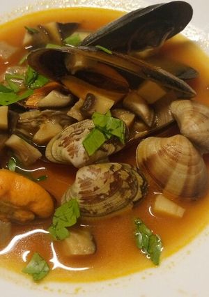 A picture of Zuppa mare e monti sea and mountain soup.