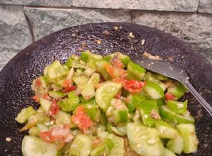 Foto resep Receuh Bonteng (rujak timun) khas urang sunda