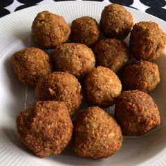 Homemade falafels 🧆 A picture of Homemade falafels 🧆.