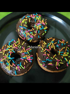 A picture of Chocolate Doughnuts.