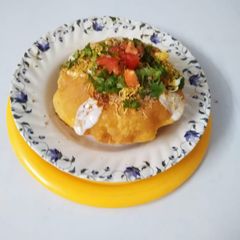 A picture of Raj Kachori.