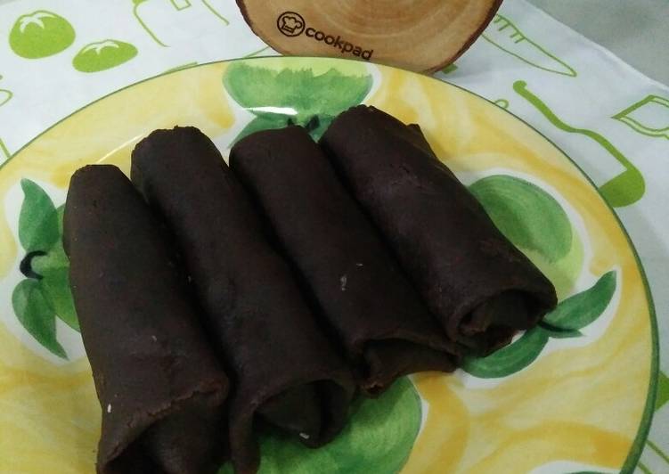 94. Piscok suju gulung dadar cokelat