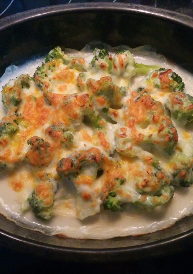 Una foto de Brócoli gratinado