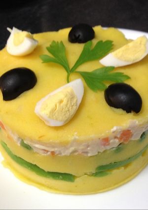 Una foto de Causa rellena de pollo
