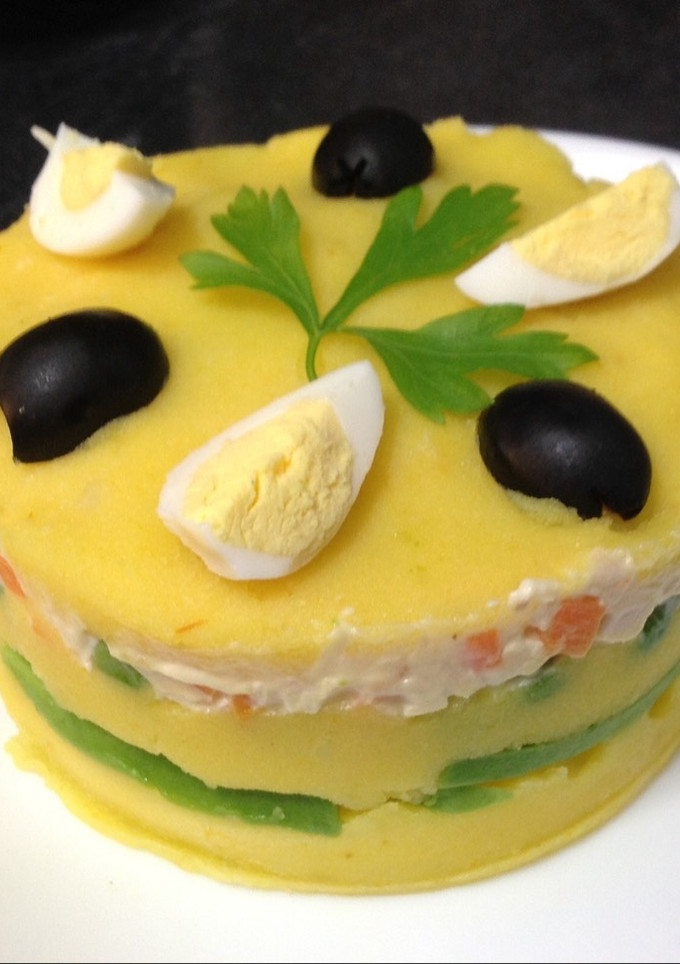 Una foto de Causa rellena de pollo
