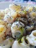 Pipe con ricotta, limone e semi di papavero